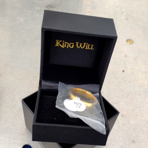 King Will Gold Ring Size 14 - Picture 1 of 3